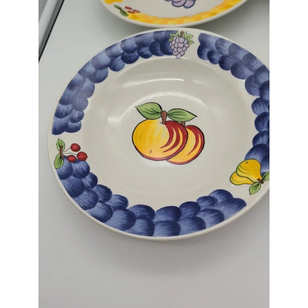Tabletops Unlimited 4 Bowls Italian Fruit Pasta Soup Rimmed Grapes Damage